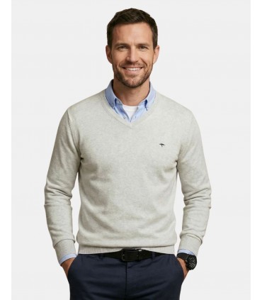 Pull col v fynch hatton 824offwhite
