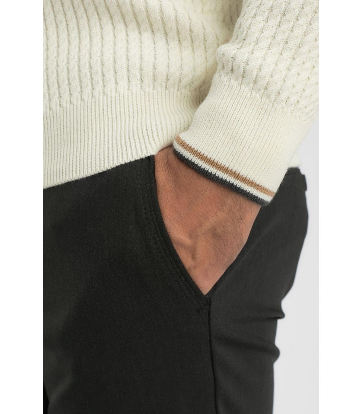 Pull col rond benson & cherry ecru