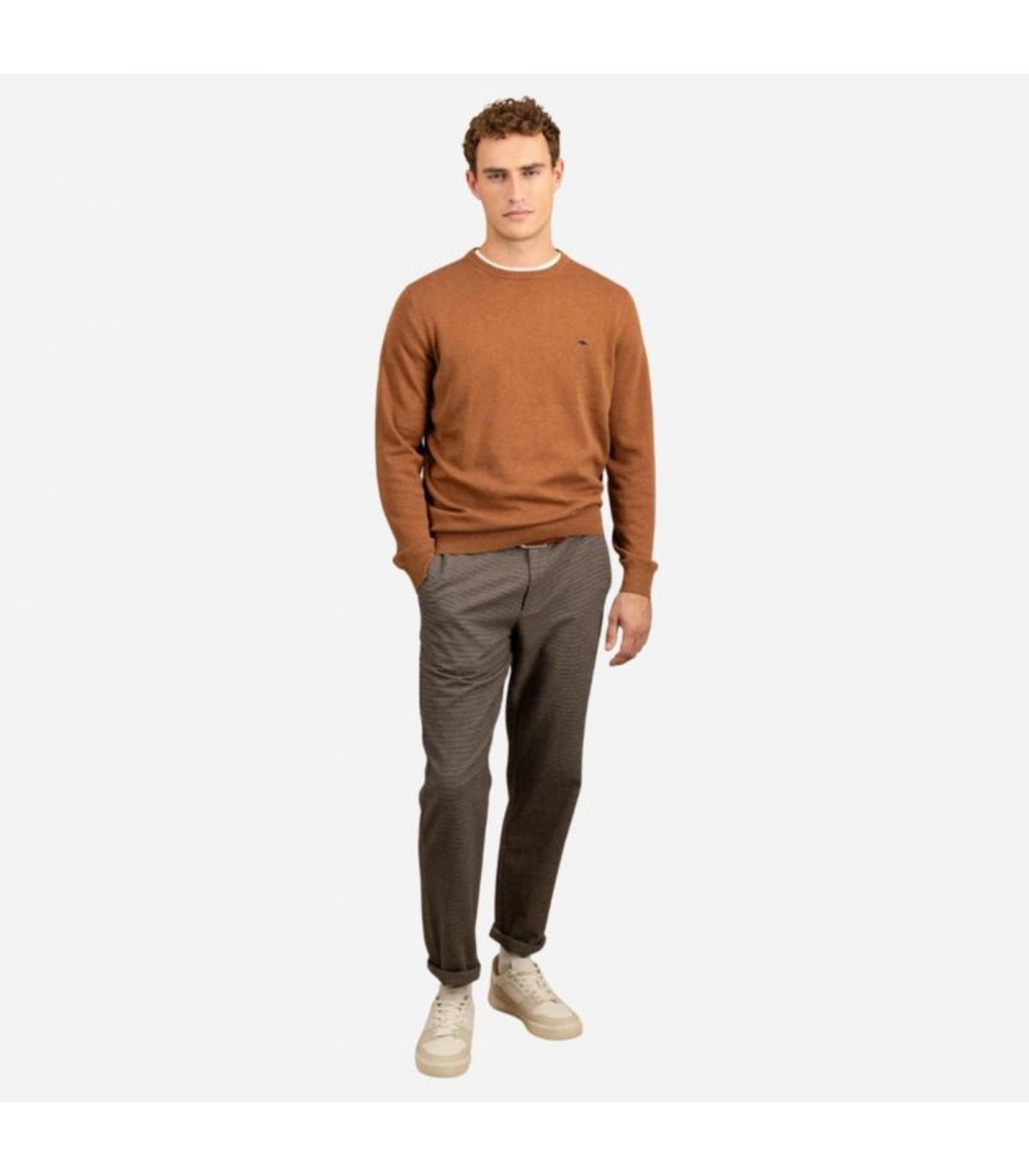 Pull col rond fynch hatton 804hazel