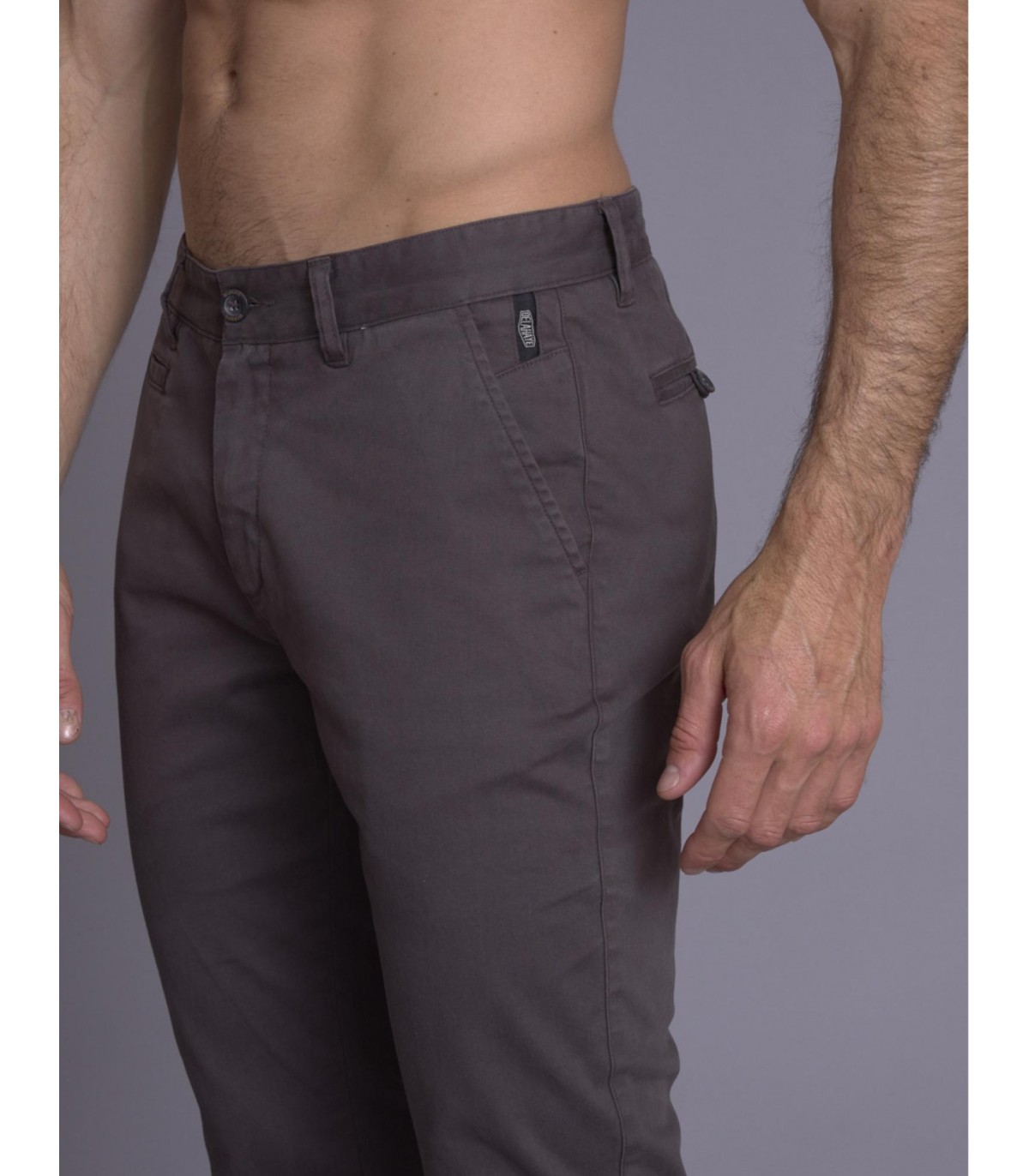 Pantalon chino delahaye 115gris