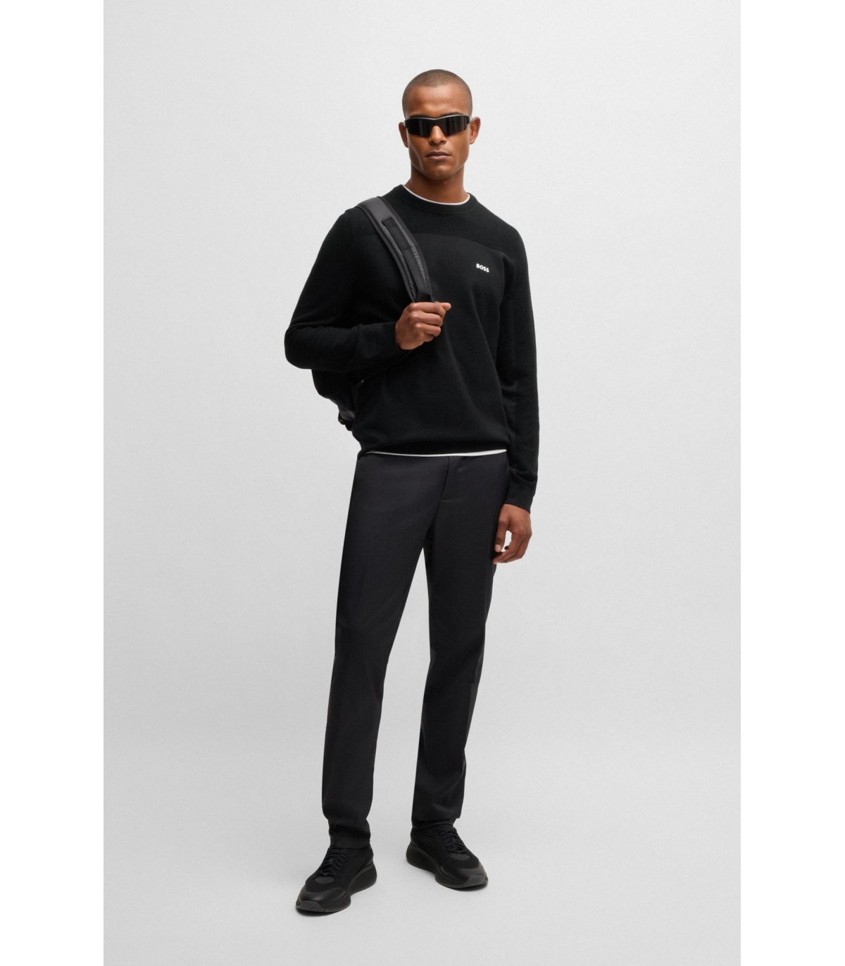 Pull col rond boss green 001noir