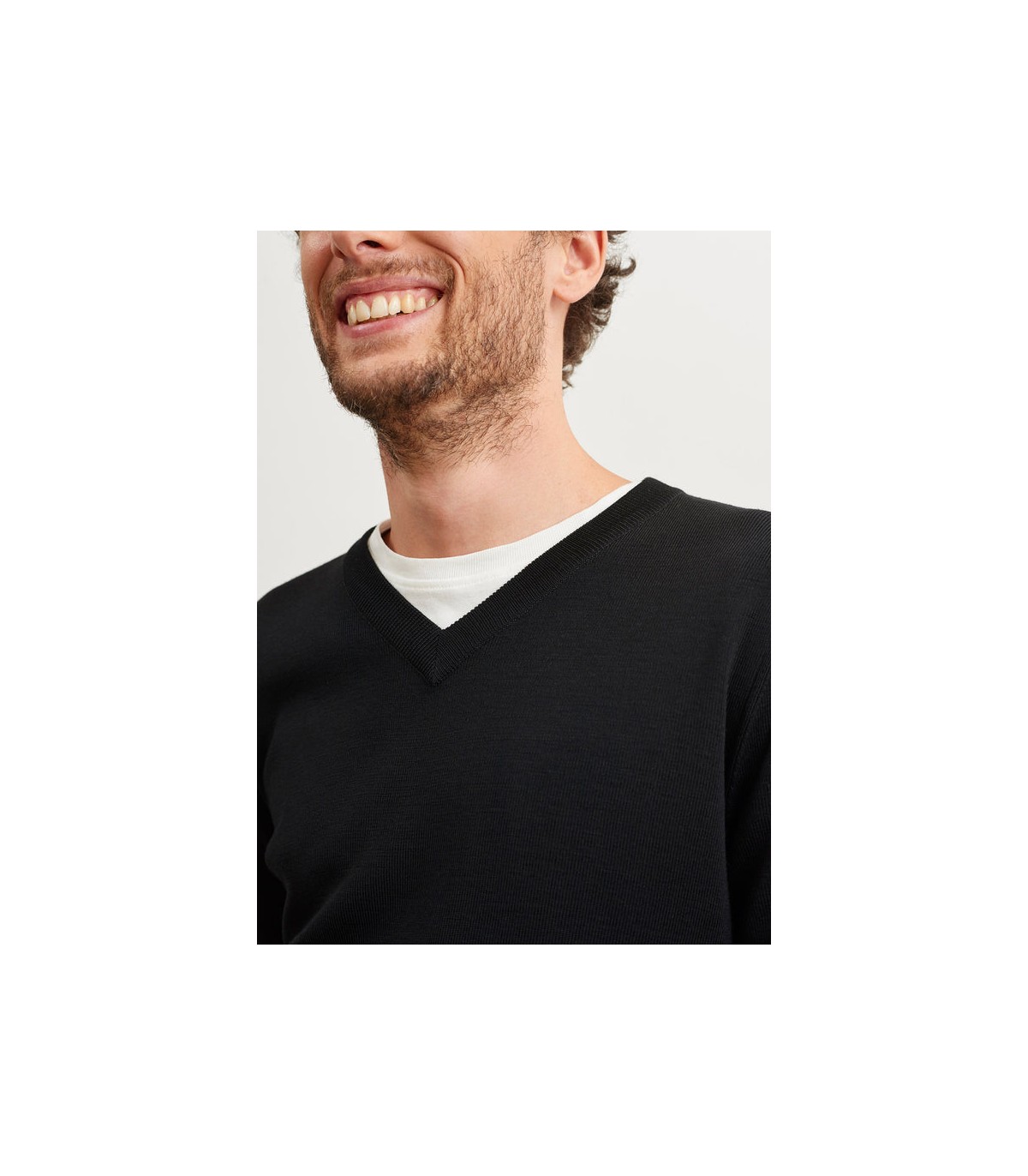 Pull col v saint-james 16-noir