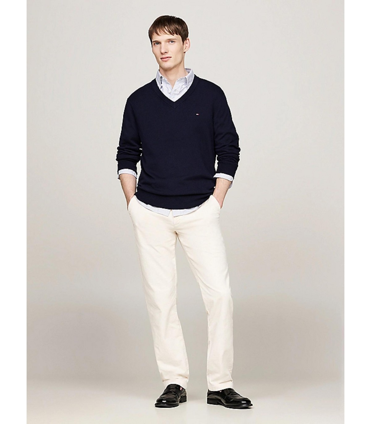 Pull col v tommy menswear dw5desertsky