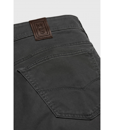 Pantalon 5 poches m5 06gris