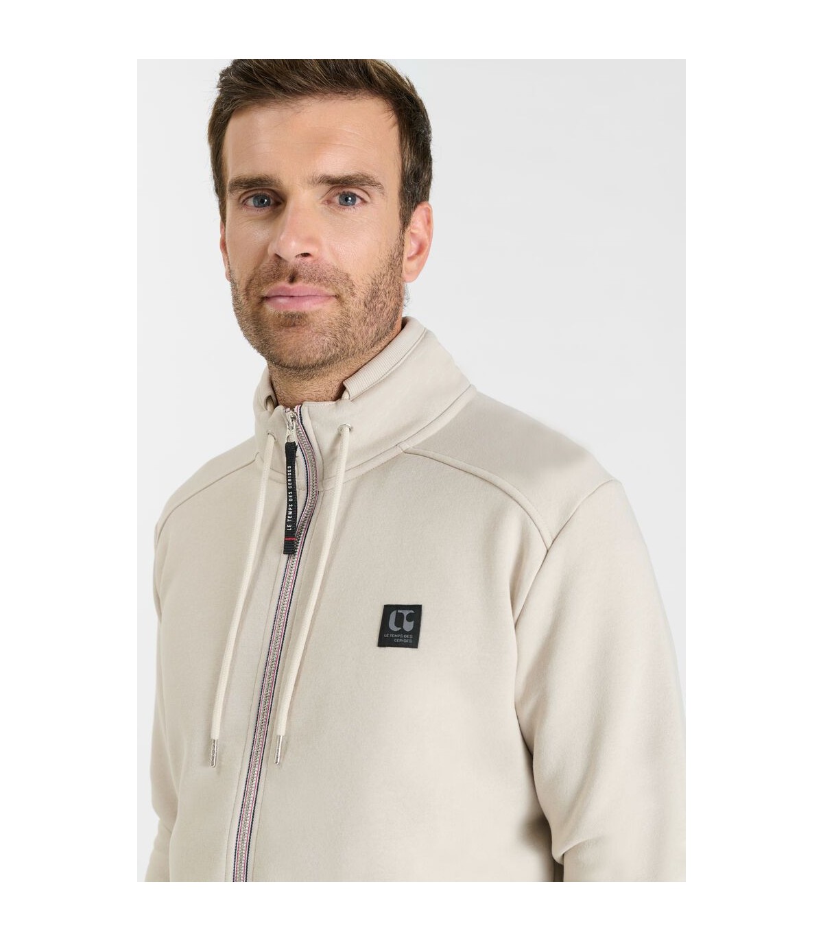 Sweat zippe tps cerises 0005cloud
